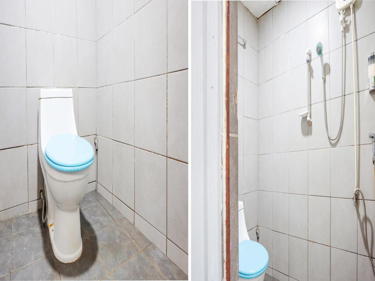 Spot On 90610 Loft Waterfront Hotel Kuching Ngoại thất bức ảnh